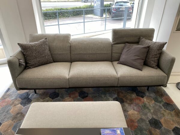 DI TRE Divano Arlott High + Poltrona Cut Swivel + Pouff Nick - immagine 6