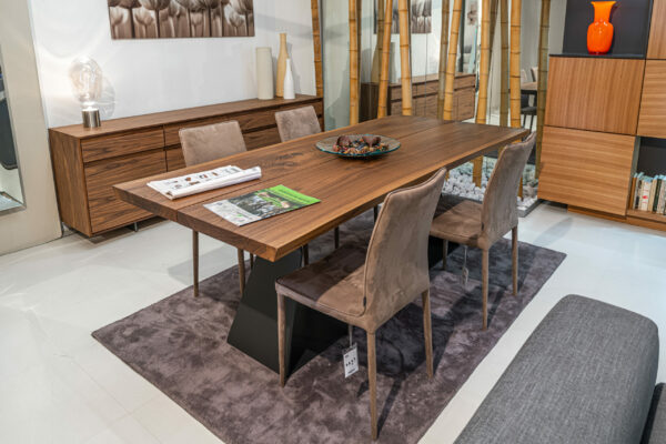 RIVA1920 Tavolo BEDROCK + BONTEMPI 4 Sedie NATA - immagine 2