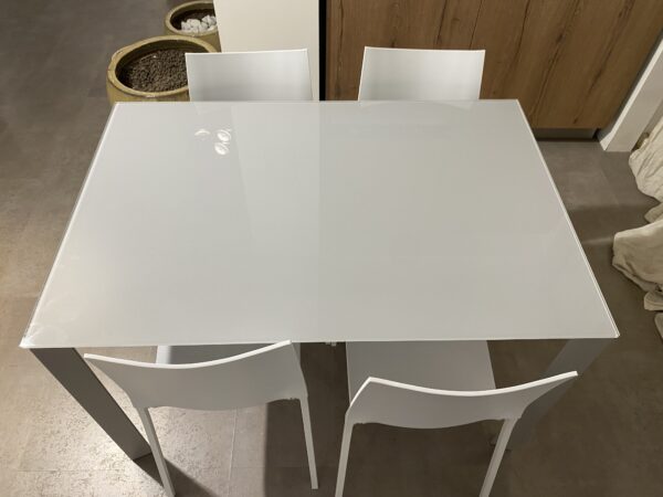 BONTEMPI Tavolo DUBLINO + 4 Sedie EVA - immagine 3